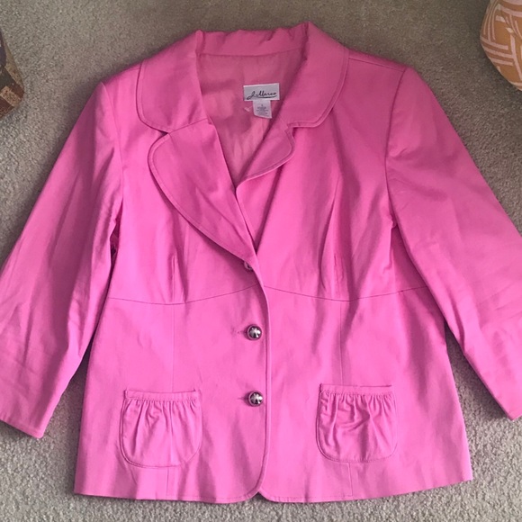NEVER WORN - Pink Three Button Blazer - Picture 1 of 3